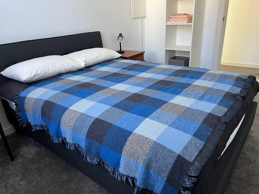 Sunny Apartment In Central Karori Wellington Luaran gambar